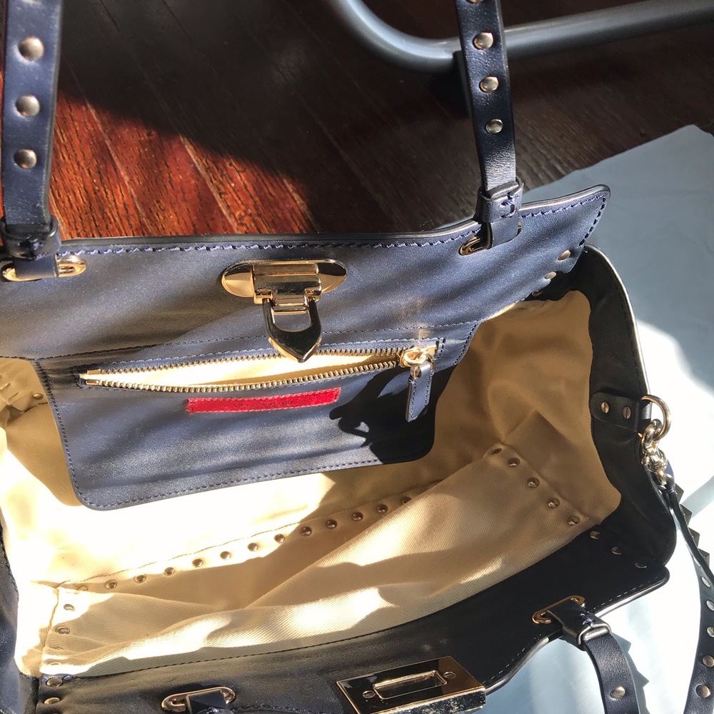 Valentino Rockstud Trapeze Tote Small Navy EUC - Picture 11 of 13